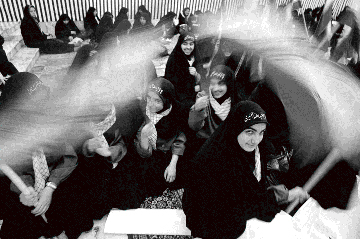 Iran: Girl Power! © Newsha Tavakolian, 2006